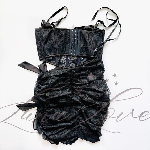 FOR LOVE & LEMONS Regina Cut-Out Mini Lace Dress in Black NWT - Picture 6 of 9